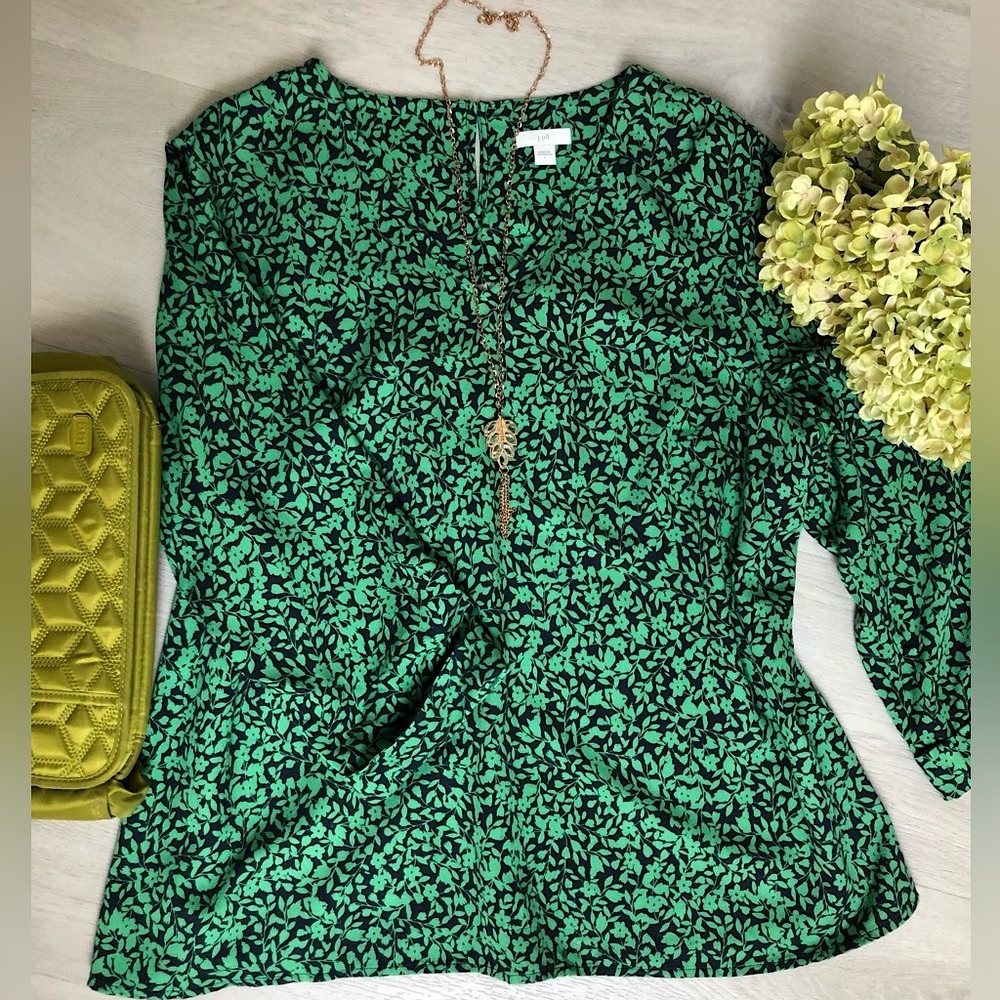 J. Jill Green Ditsy Floral Print V-Neck Popover Blouse Size Large - Picture 3 of 6